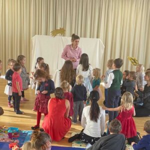 10.00 a 11.30 Vánoční příběh / KC Vozovna (pro děti od 3 do 8 let)